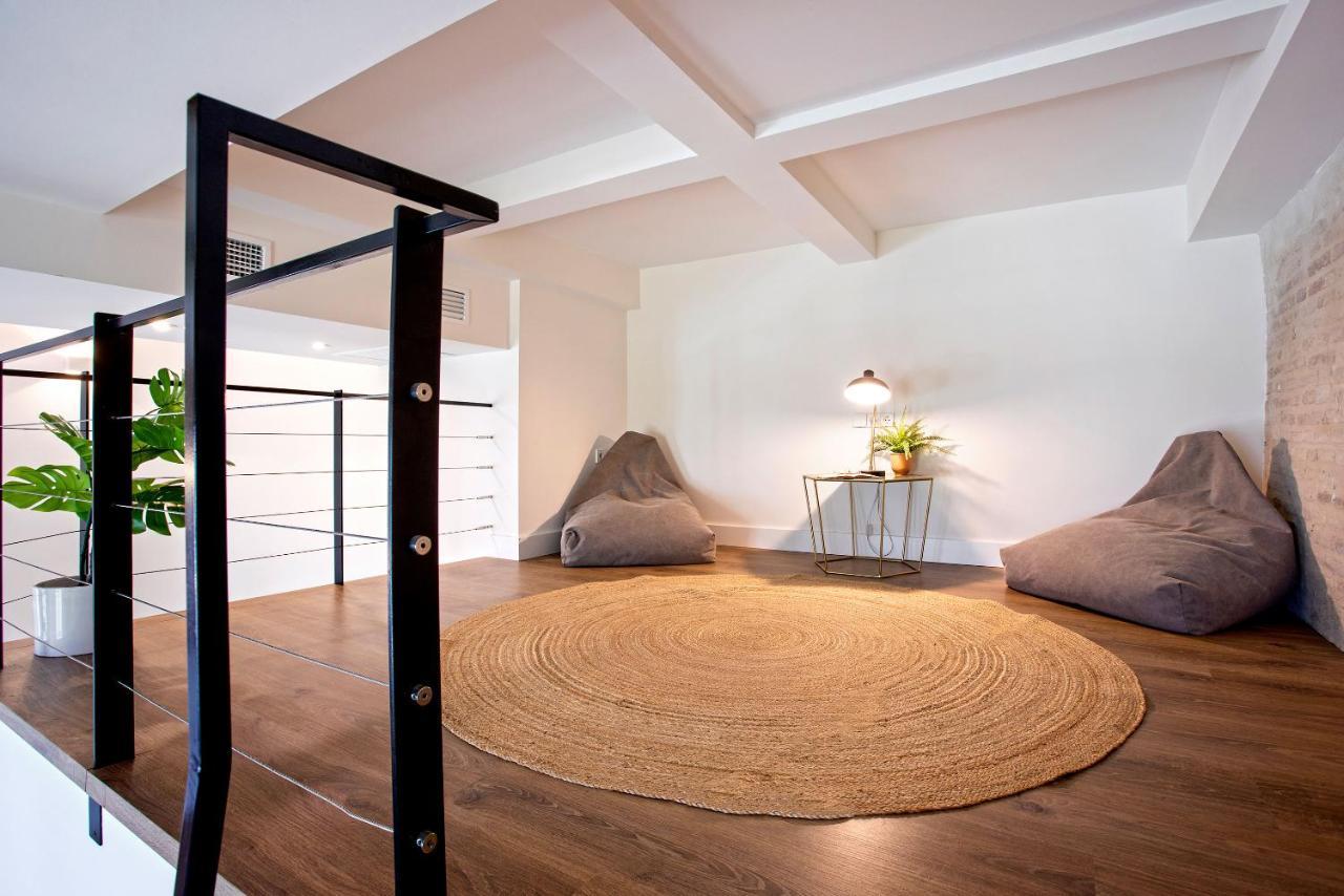 Genteel Home Almirante Lobo Sevilla Buitenkant foto